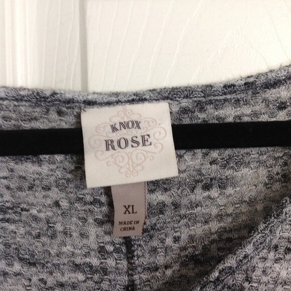 KNOX ROSE Size X-Large Gray Marled Waffle Knit Long Sleeve Embroidered Top Boho - Picture 6 of 9